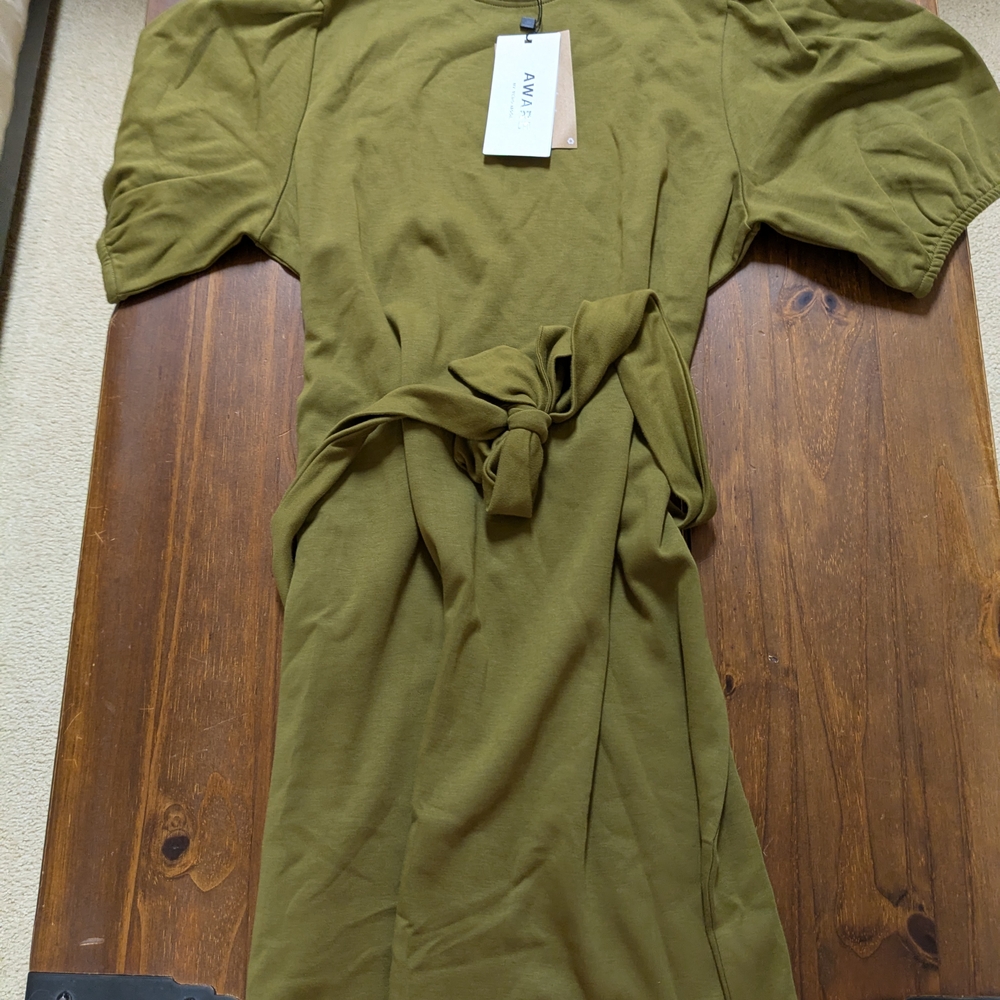 Vero Moda Green Dolman Sleeve Sheath Dress